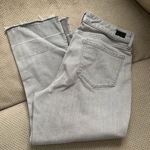 Grey cropped jeans